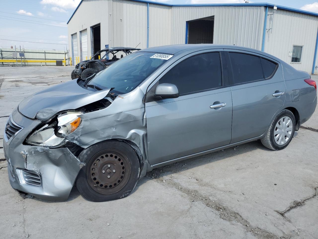 NISSAN VERSA S