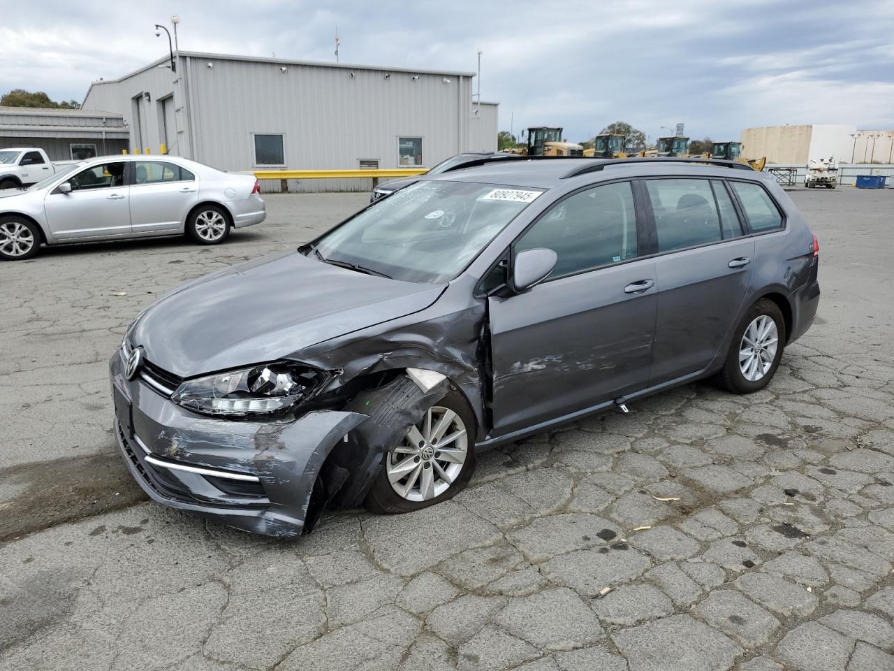 VOLKSWAGEN GOLF SPORTSVAN S