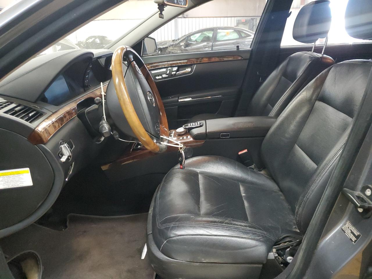 MERCEDES-BENZ S-CLASS 550 4MATIC