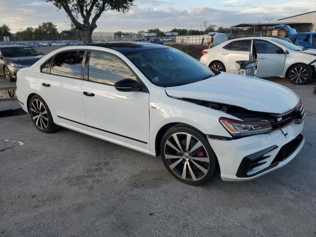 2018 VOLKSWAGEN PASSAT GT 1VWJM7A36JC040302