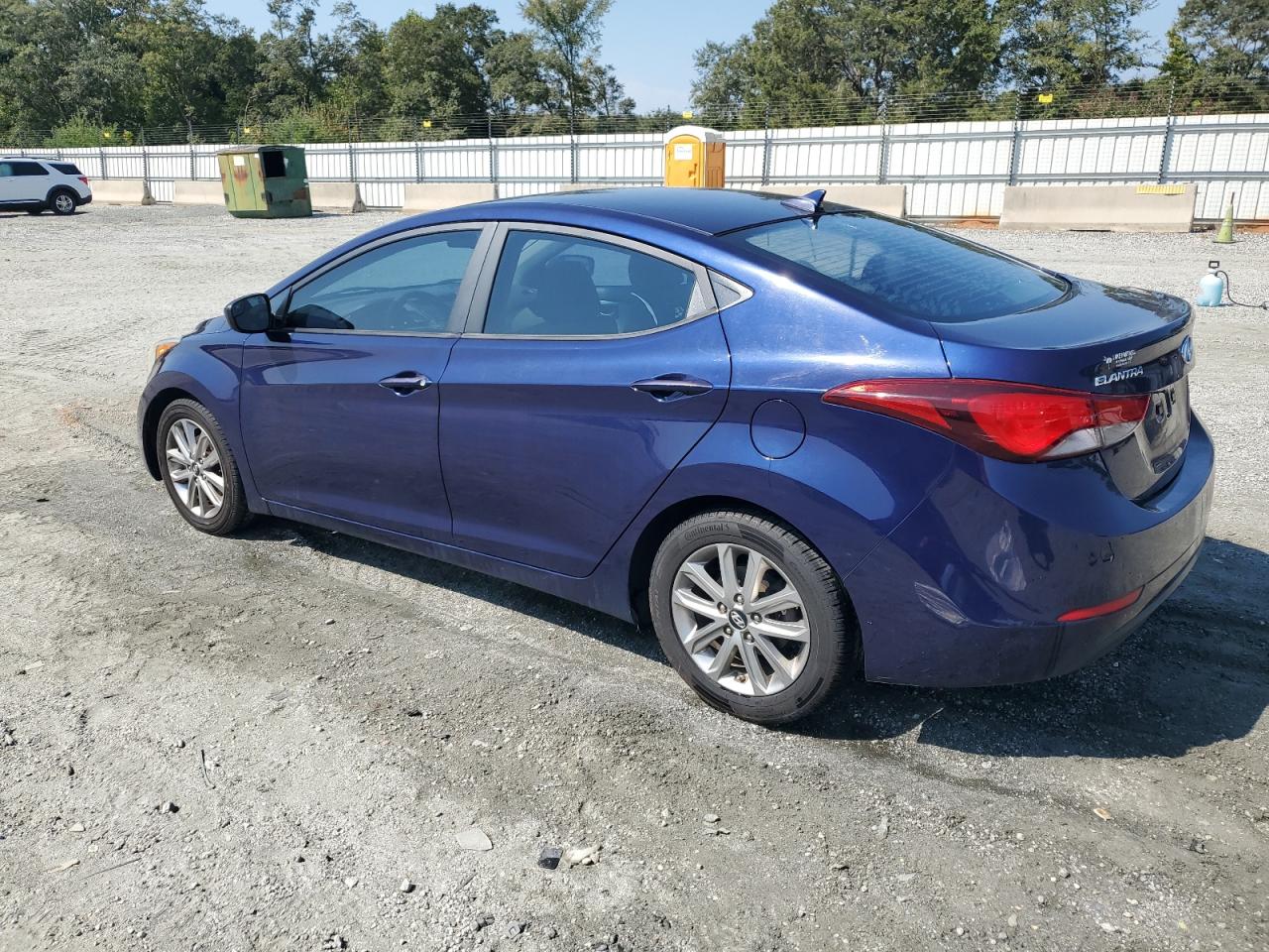 HYUNDAI ELANTRA SE