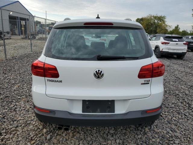 2017 VOLKSWAGEN TIGUAN S - WVGBV7AX0HK033607