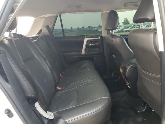 2015 TOYOTA 4RUNNER SR JTEBU5JR8F5232263