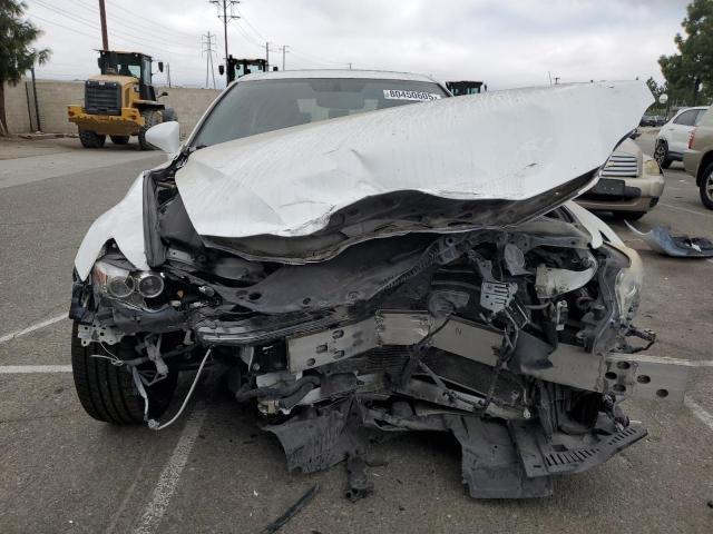 2016 LEXUS IS 200T JTHBA1D23G5011982