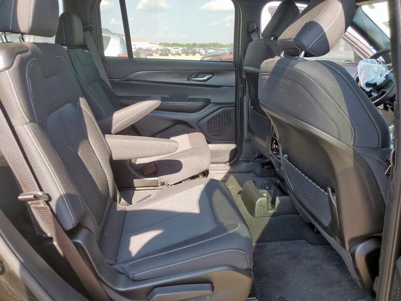 2025 JEEP GRAND CHER - 1C4RJJAG2S8642102