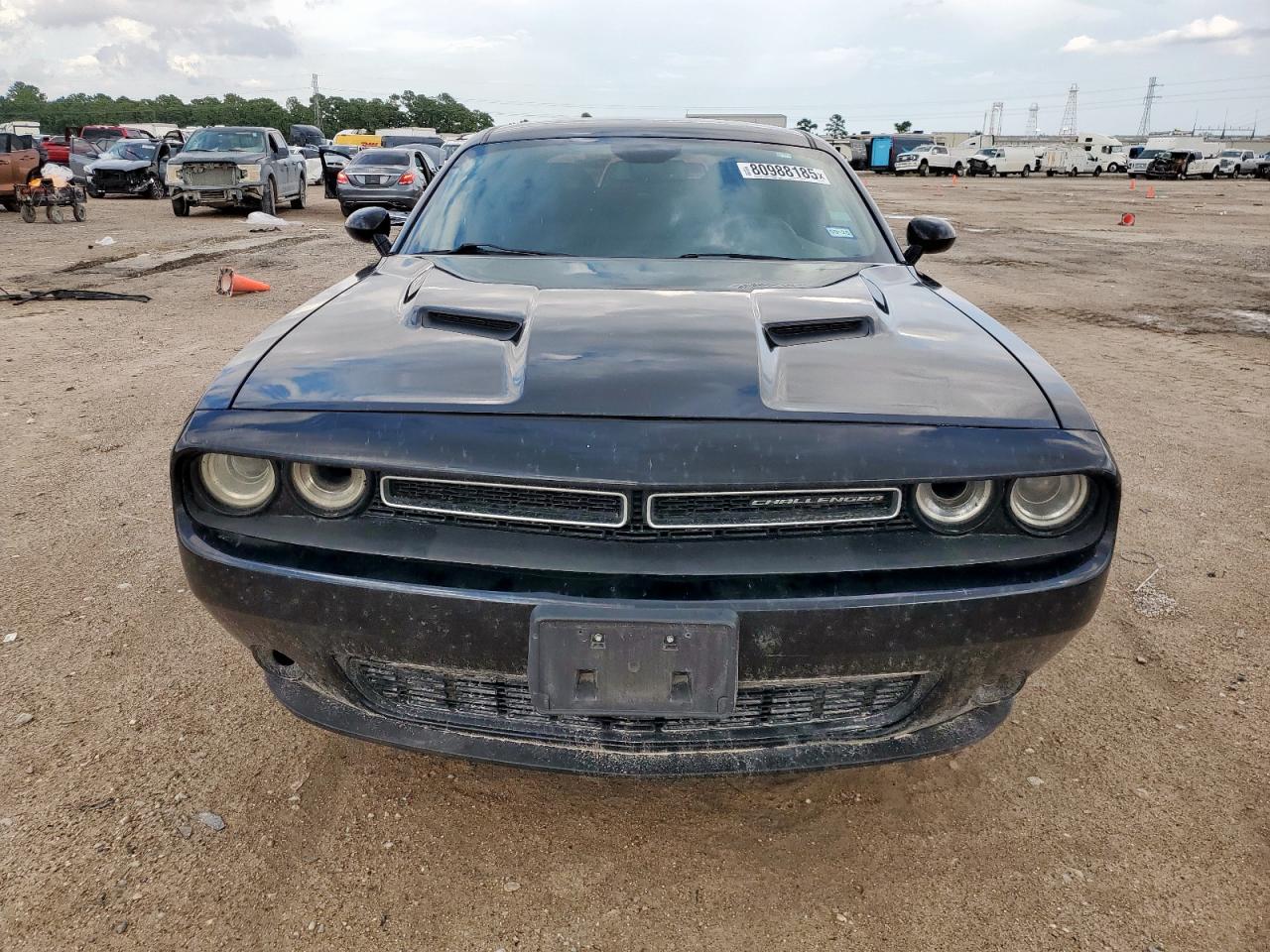DODGE CHALLENGER SXT