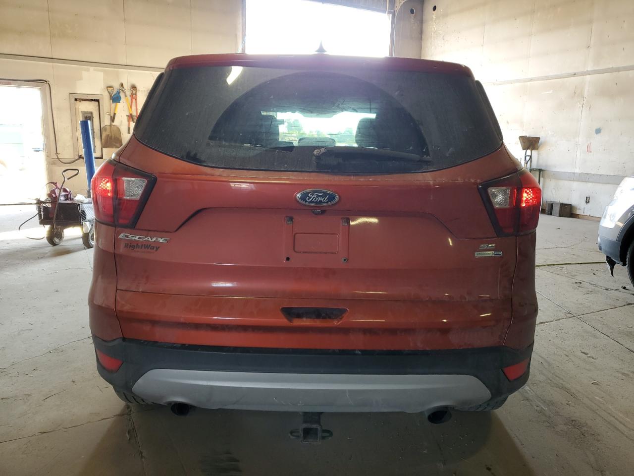 FORD ESCAPE SE