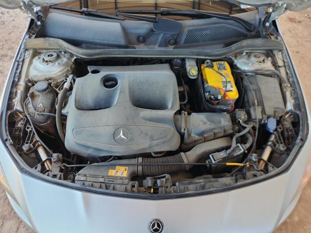 2019 MERCEDES-BENZ CLA 250 WDDSJ4EB4KN721165