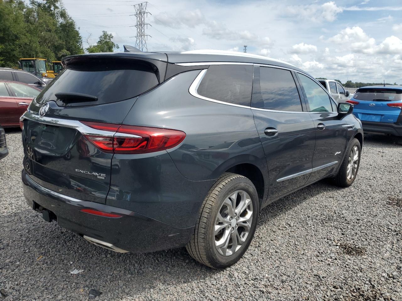 BUICK ENCLAVE AVENIR