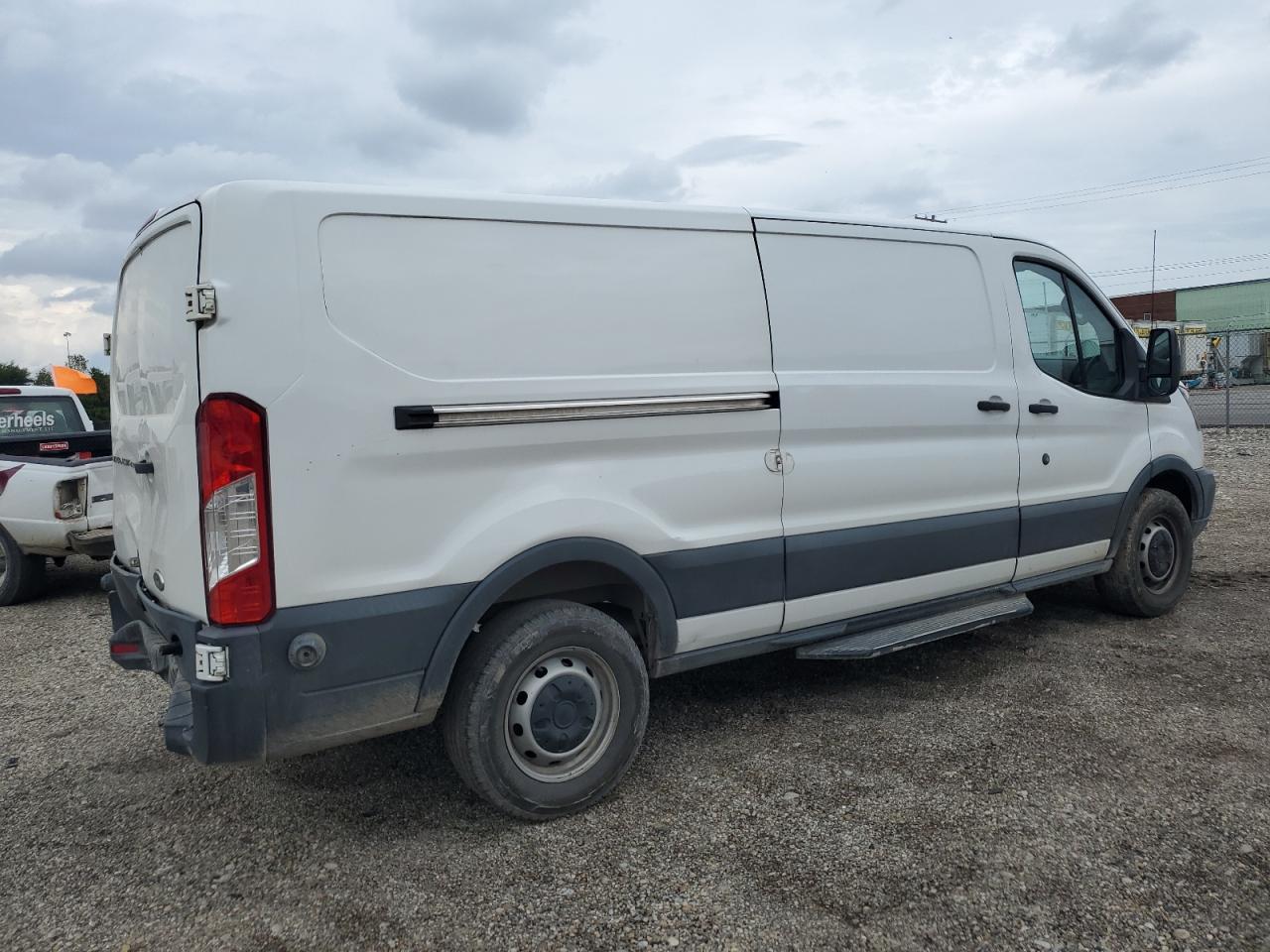 FORD TRANSIT T-250