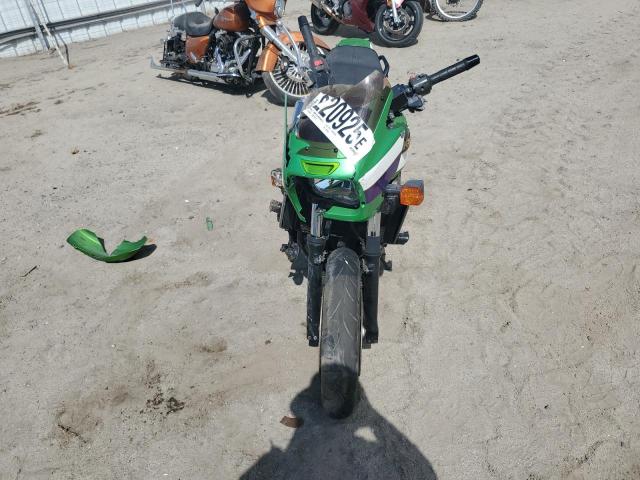 2001 KAWASAKI ZR1200 A JKAZR9A111A000684