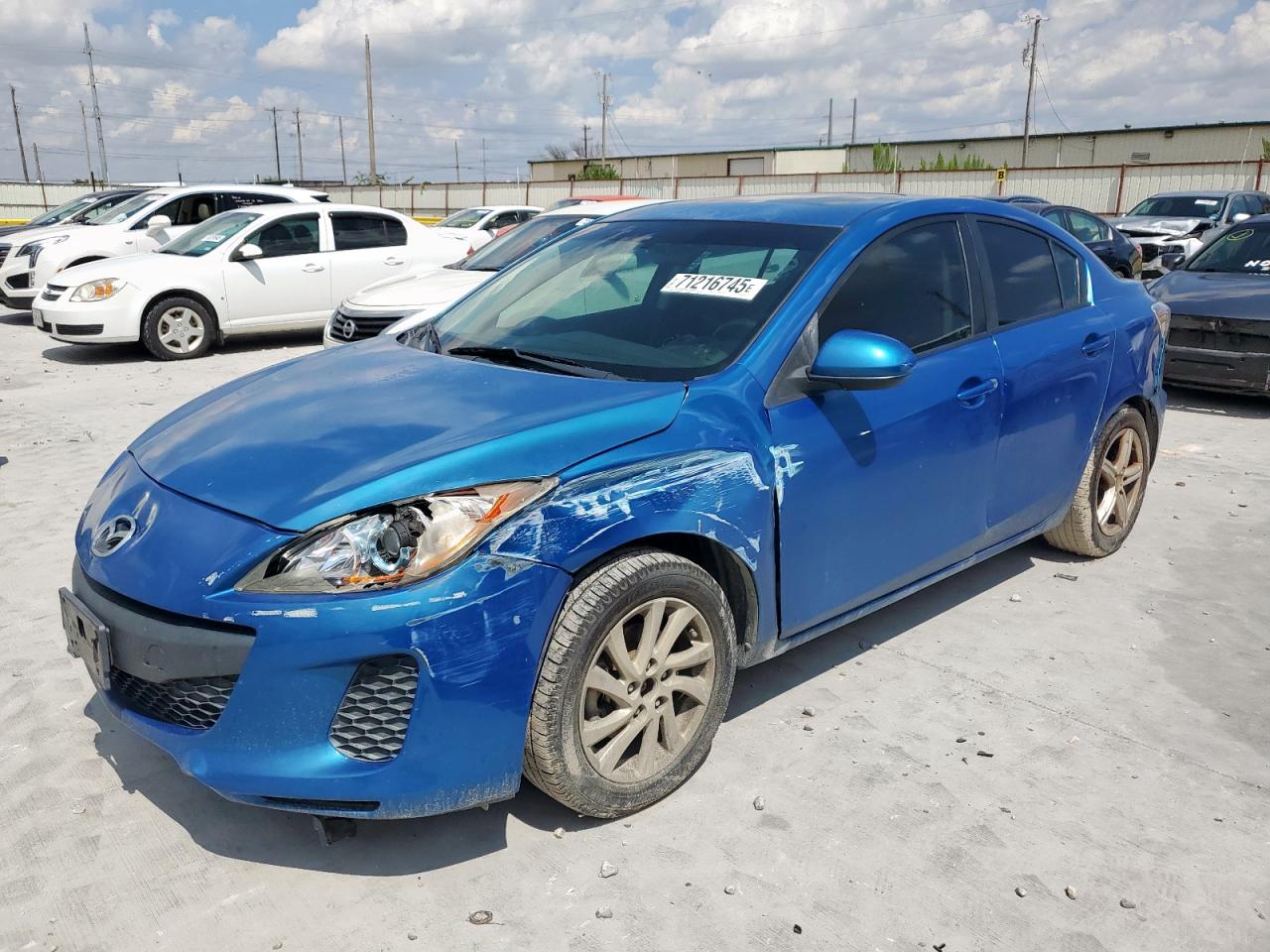 MAZDA 3 I