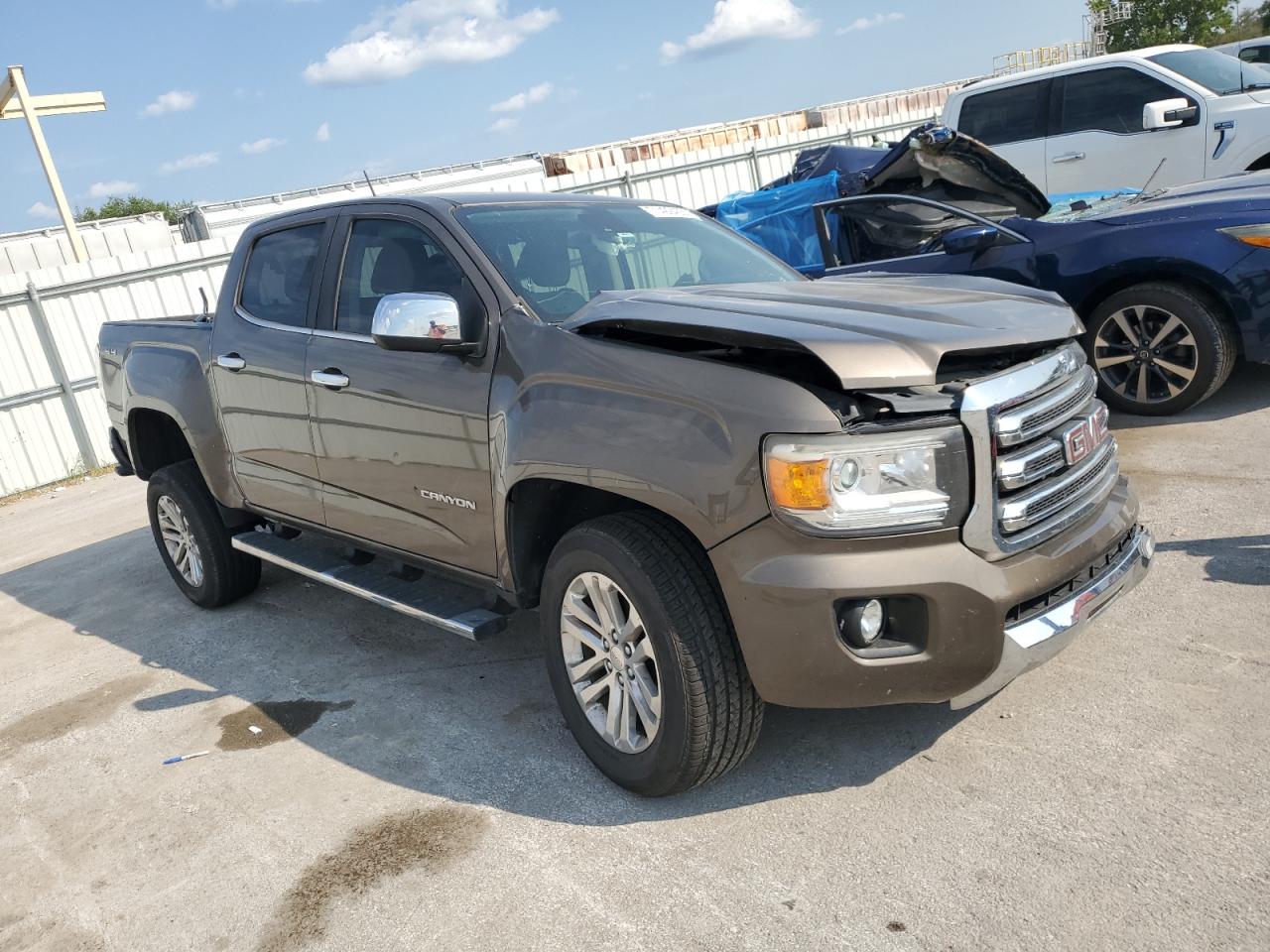GMC CANYON SLT
