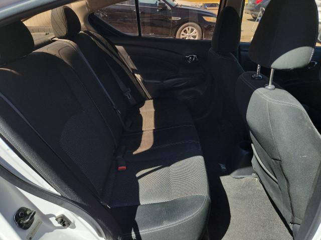 2017 NISSAN VERSA S 3N1CN7AP2HK421194