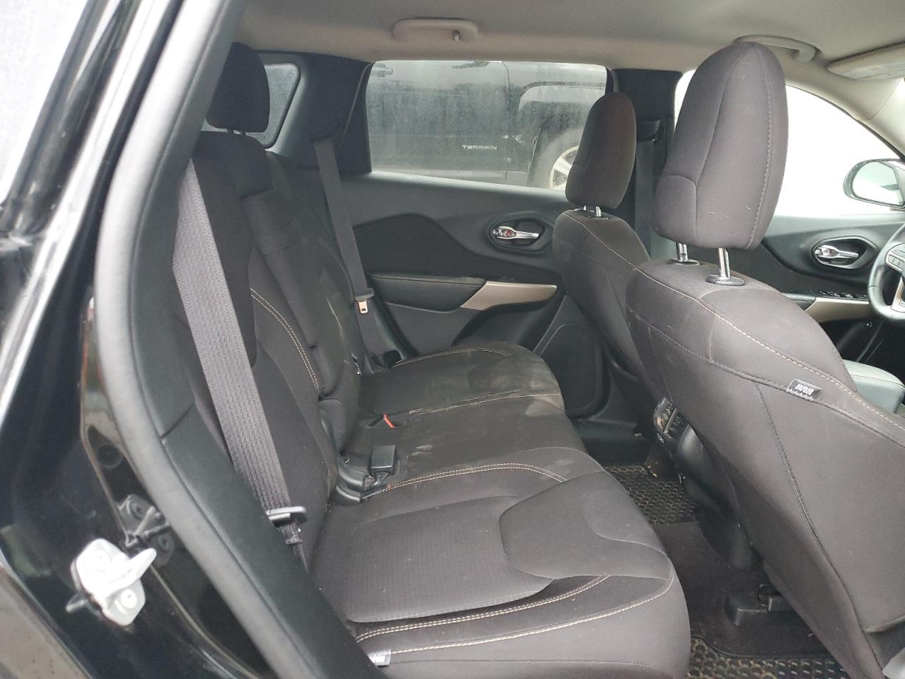 JEEP GRAND CHEROKEE LATITUDE