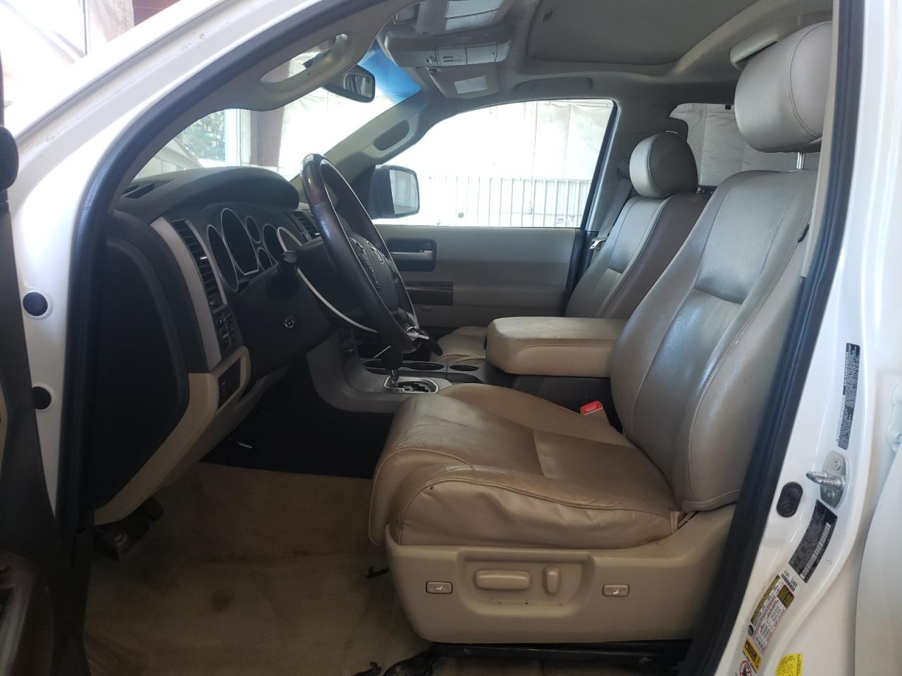 TOYOTA SEQUOIA PLATINUM