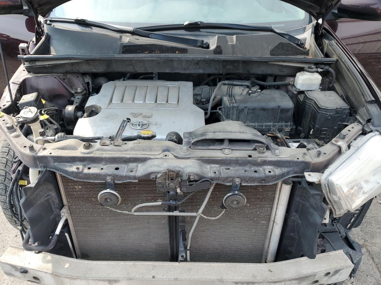 TOYOTA HIGHLANDER BASE