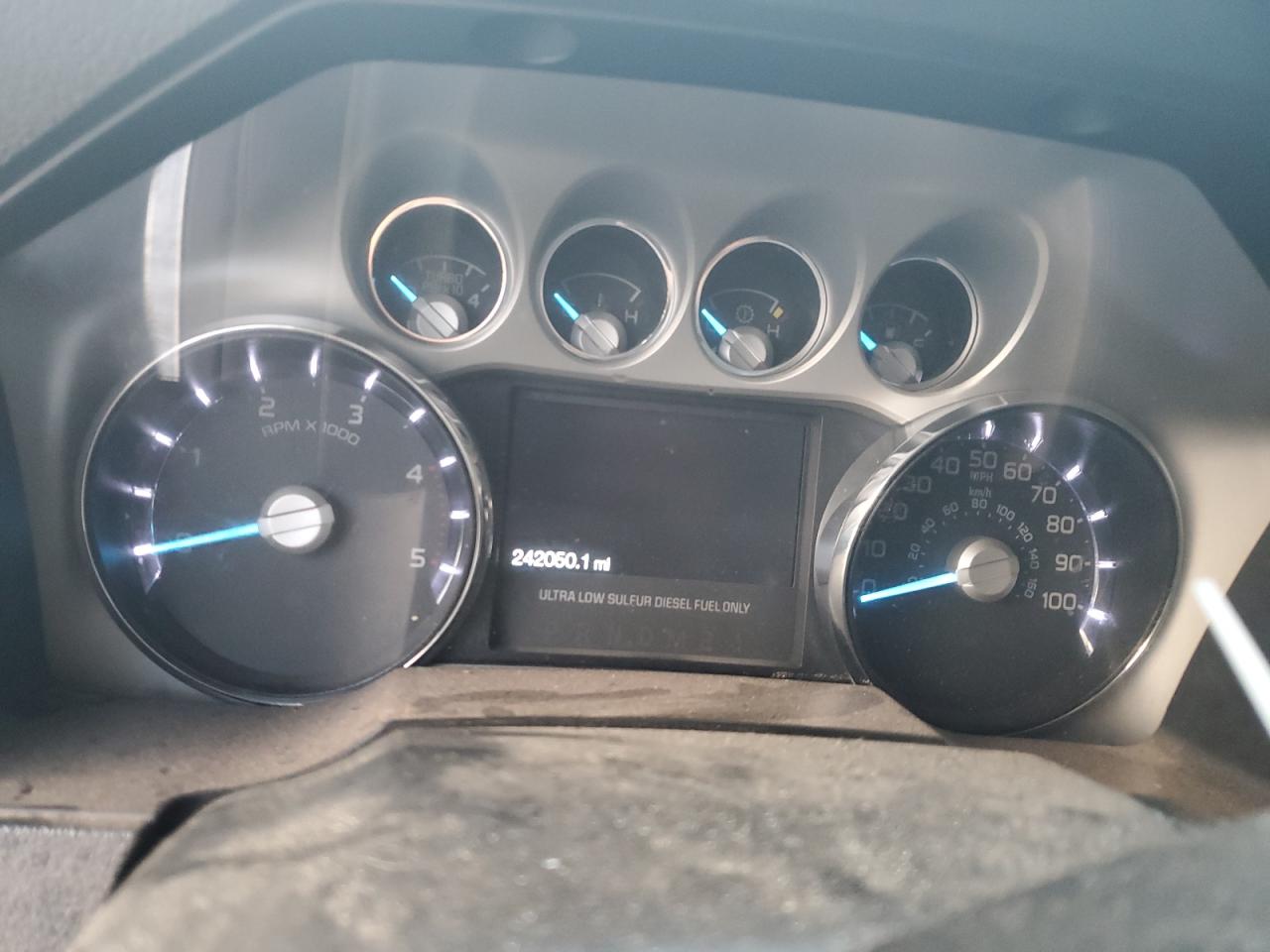 FORD F-350 SUPER DUTY