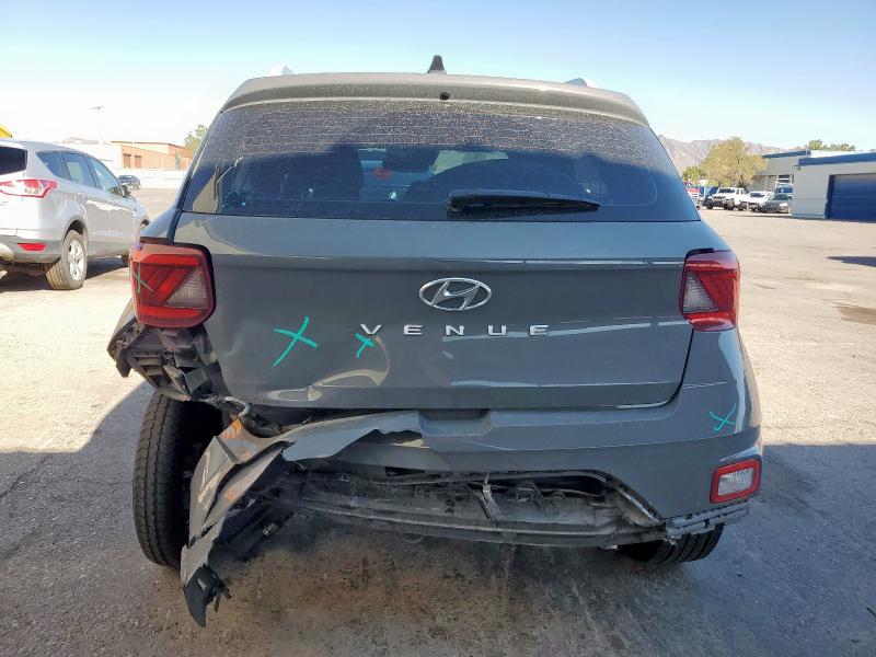 2021 HYUNDAI VENUE SEL KMHRC8A37MU090196