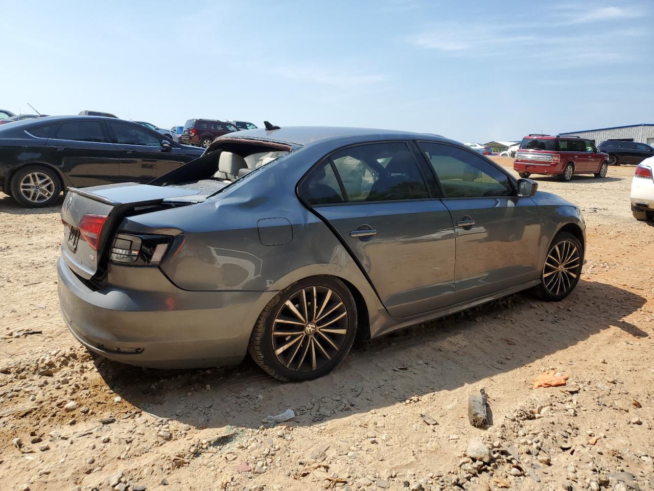 VOLKSWAGEN JETTA SPORT