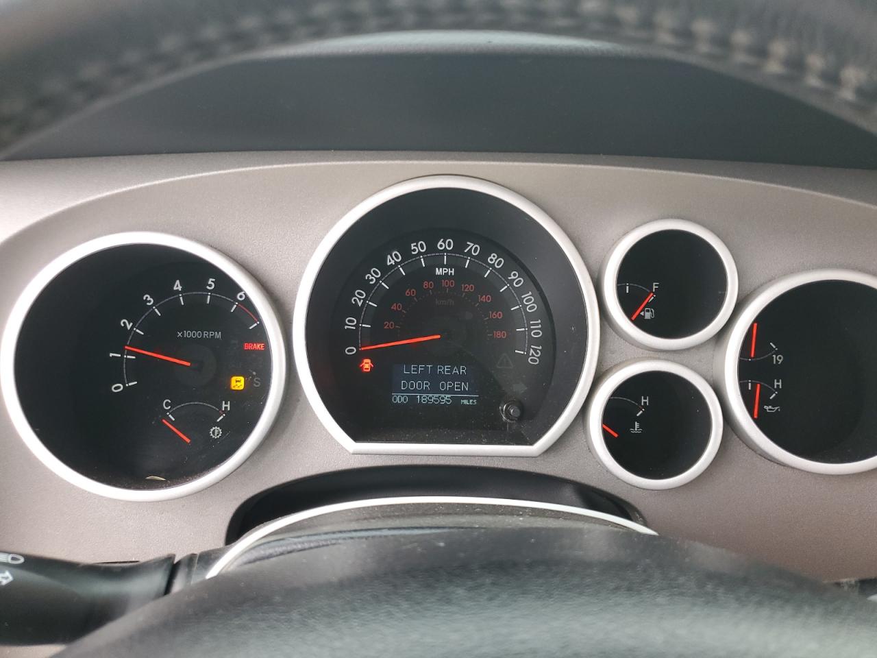 TOYOTA TUNDRA CREWMAX LIMITED