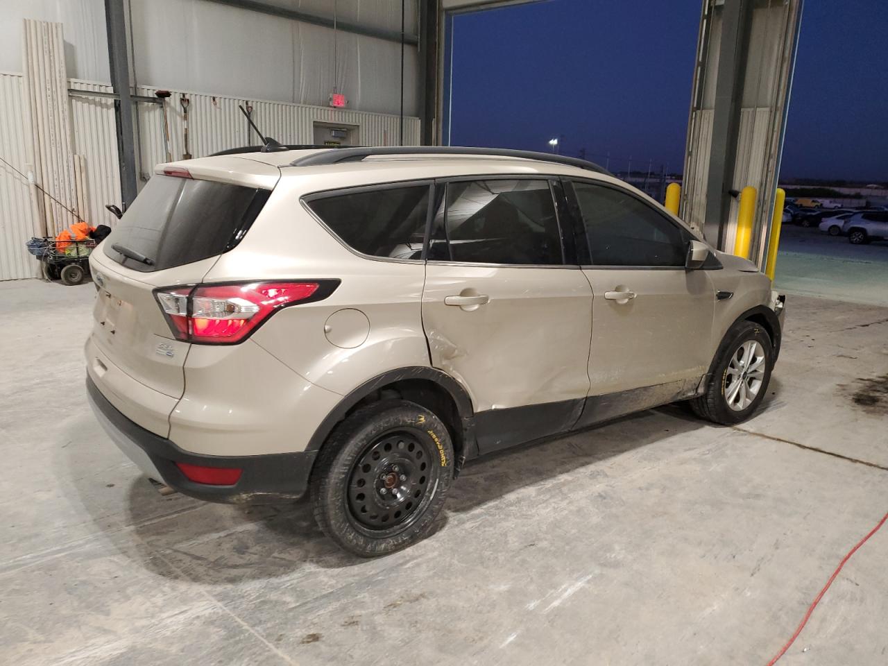 FORD ESCAPE SEL