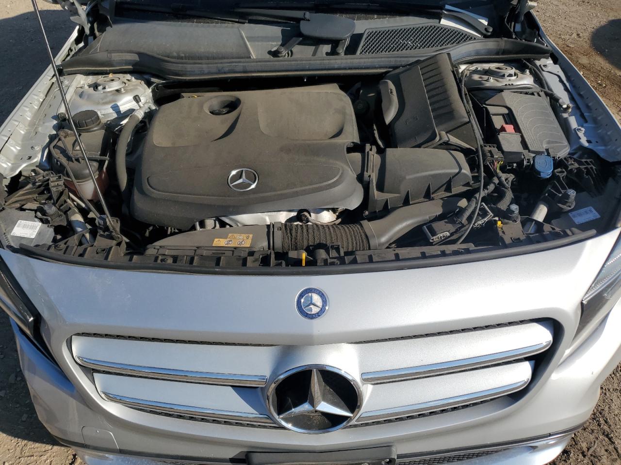 MERCEDES-BENZ GLA-CLASS 250 4MATIC