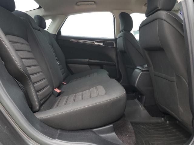 2017 FORD FUSION S 3FA6P0G70HR231524