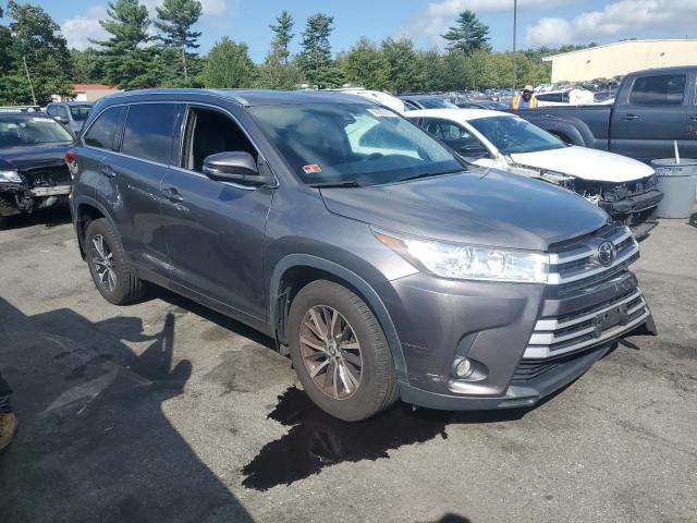 2017 TOYOTA HIGHLANDER 5TDJZRFH3HS450486