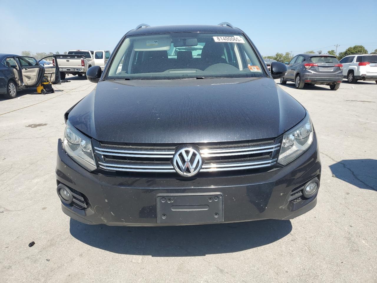 VOLKSWAGEN TIGUAN S