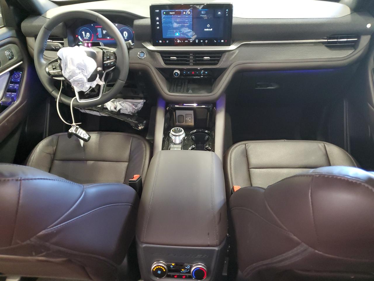 FORD EXPLORER PLATINUM