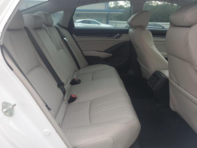 2018 HONDA ACCORD TOU 1HGCV3F93JA014171