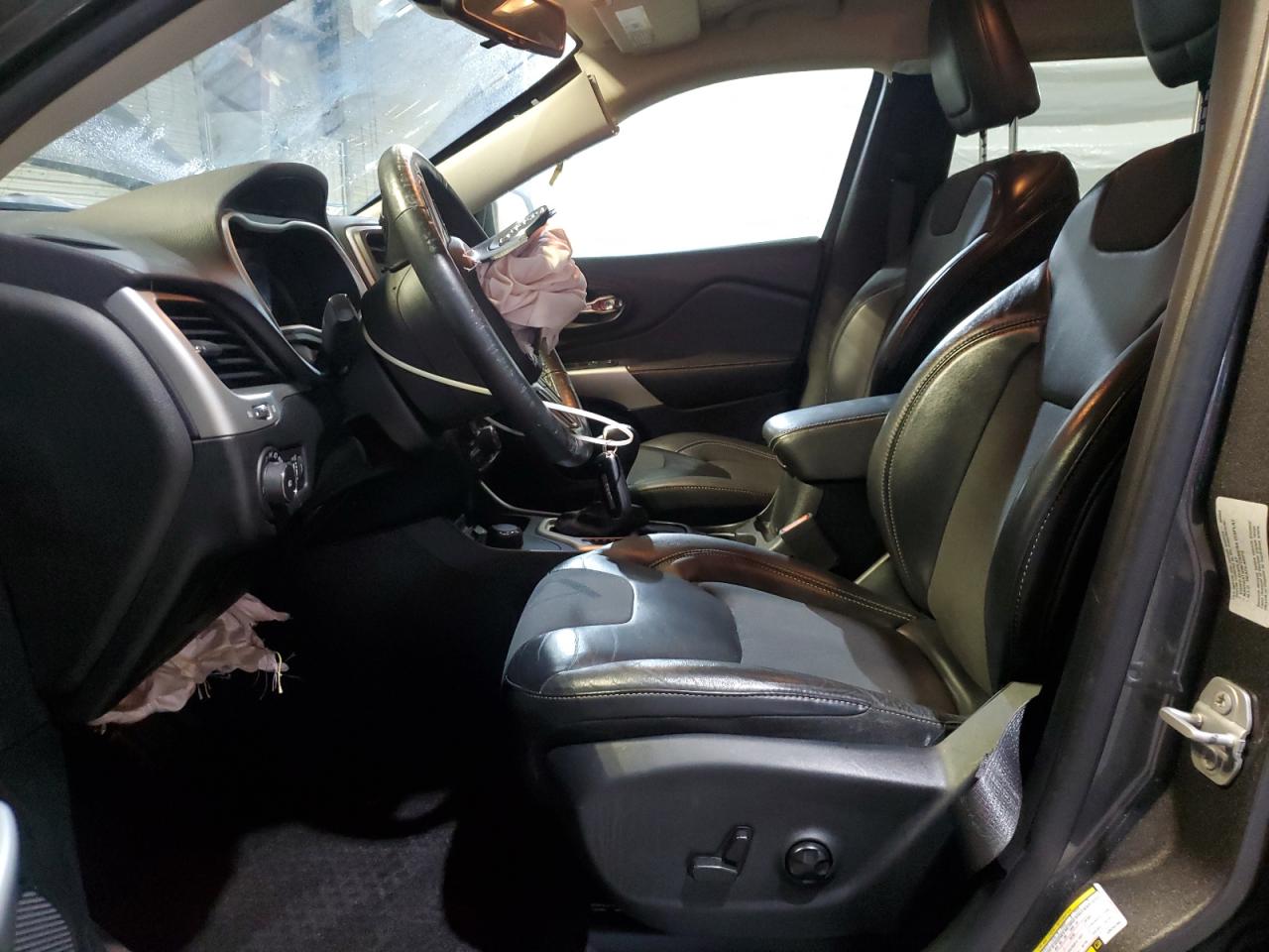 JEEP GRAND CHEROKEE LATITUDE PLUS