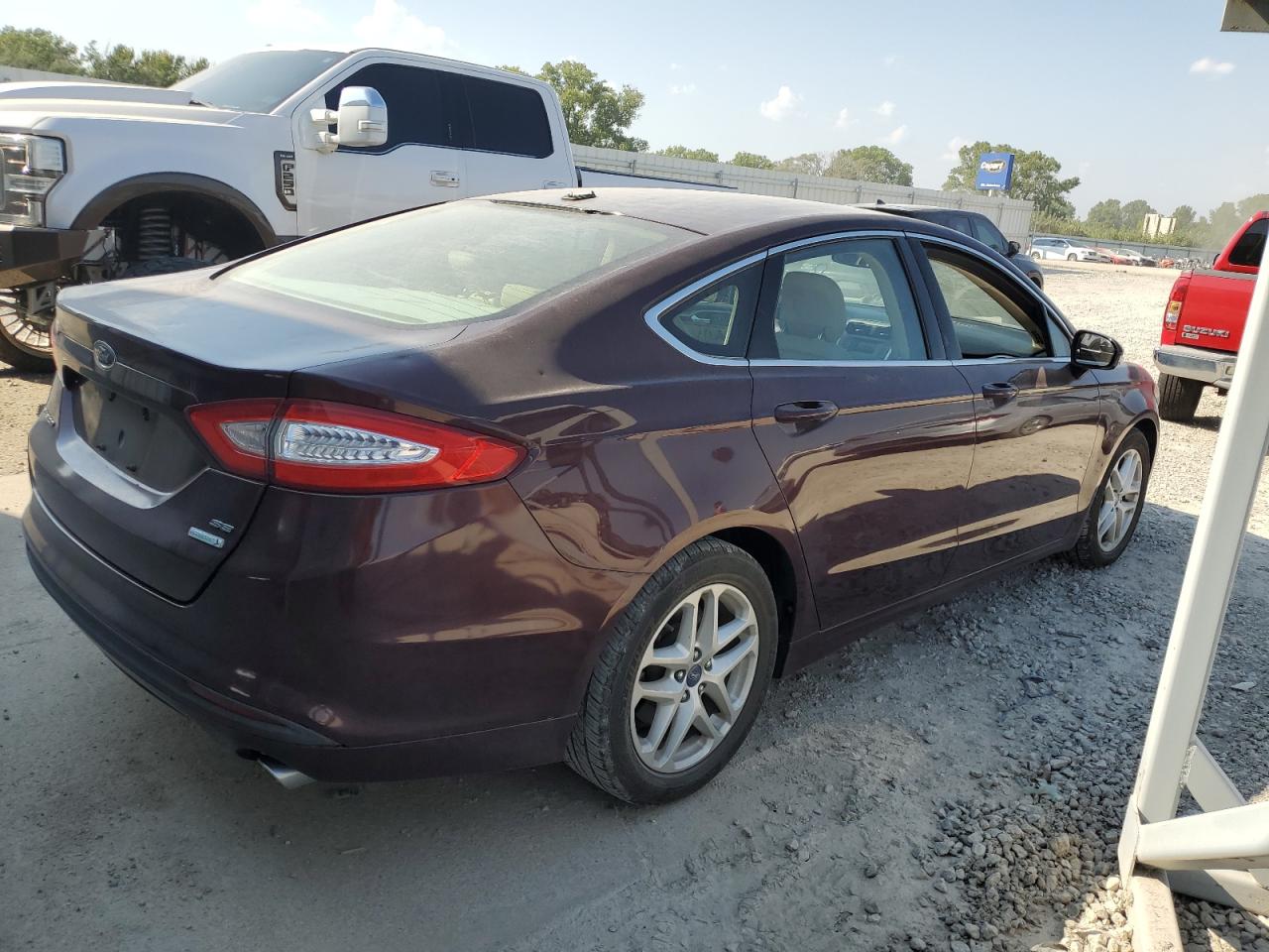 FORD FUSION SE