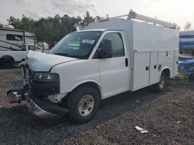 GMC SAVANA CUT 2018 white  flexible fuel 1GD07RFG2J1164815 photo #1