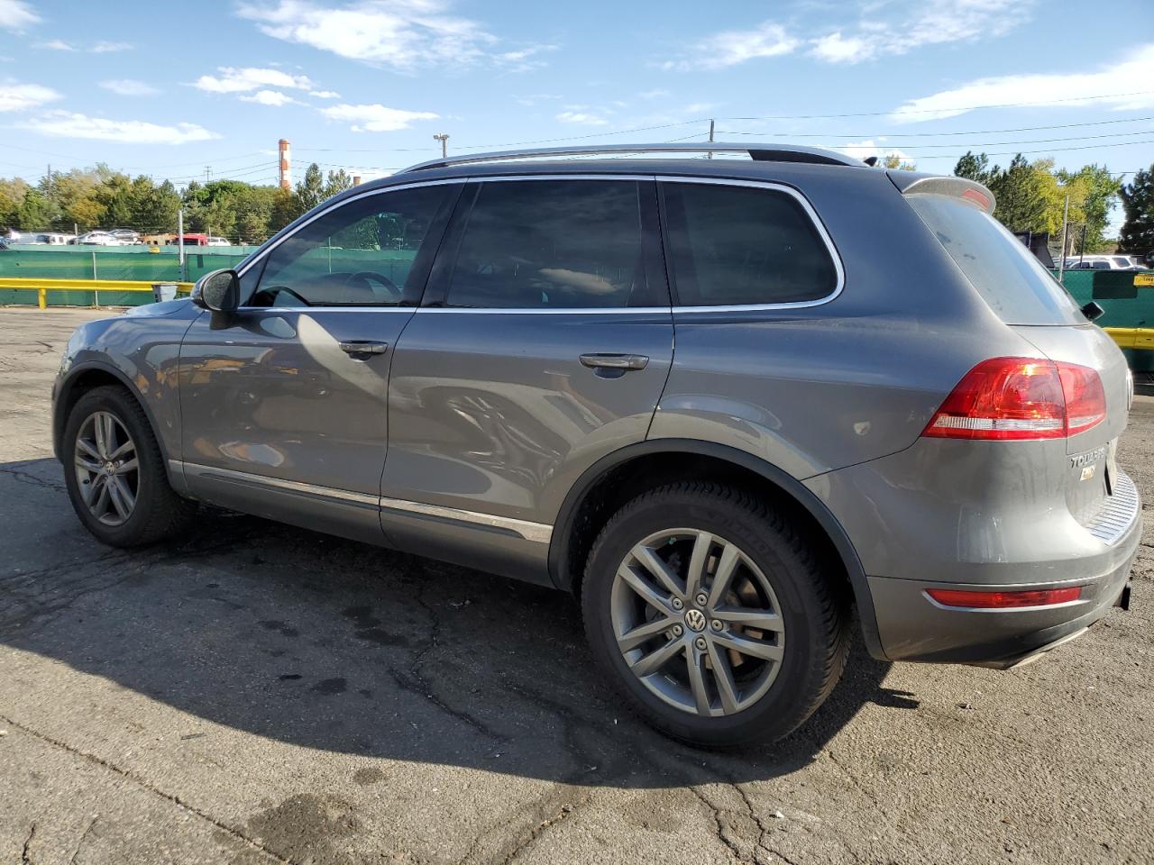 VOLKSWAGEN TOUAREG V6 TDI