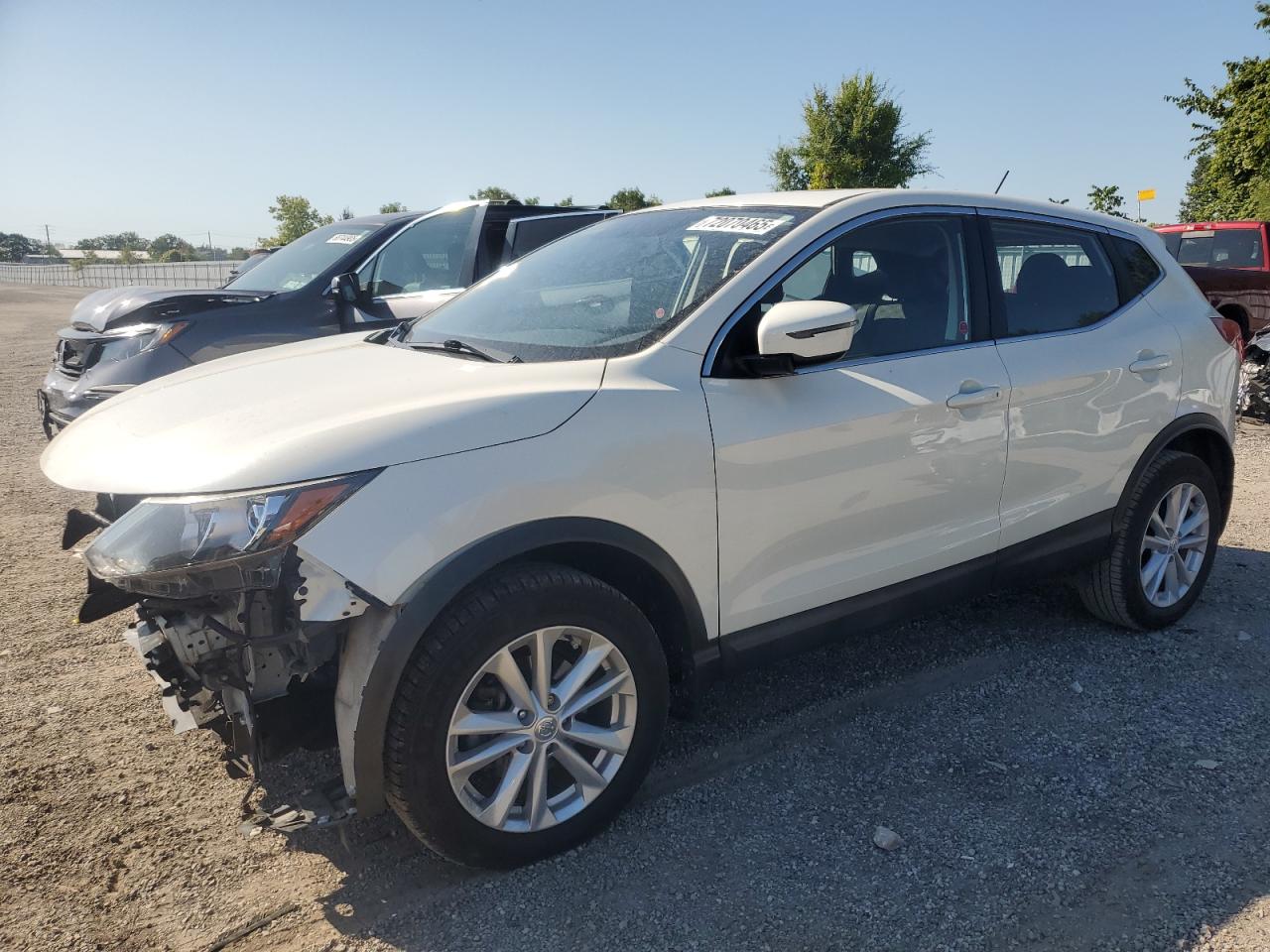 NISSAN ROGUE SPORT S