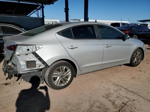 2019 HYUNDAI ELANTRA SE - 5NPD84LF0KH445247