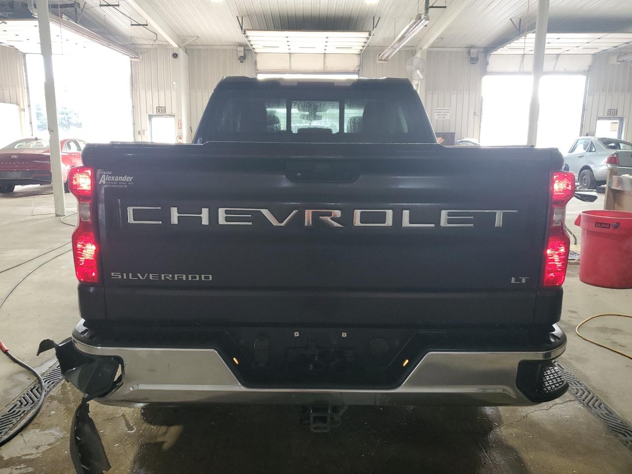 CHEVROLET SILVERADO K1500 LT
