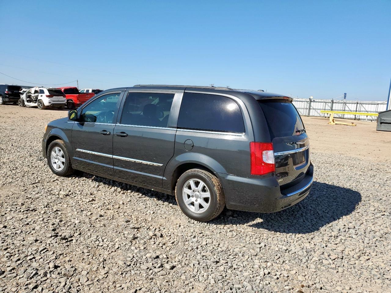 CHRYSLER TOWN & COUNTRY TOURING