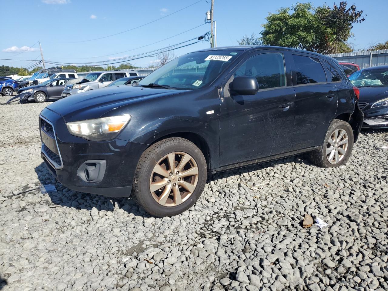 MITSUBISHI OUTLANDER ES