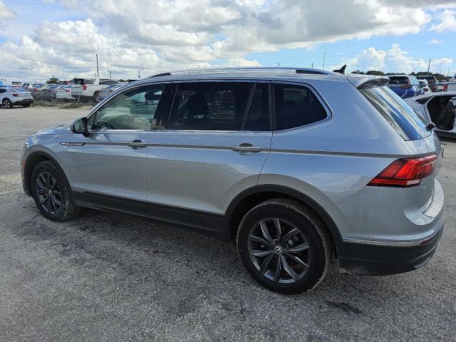 2022 VOLKSWAGEN TIGUAN SE 3VV2B7AX1NM156027