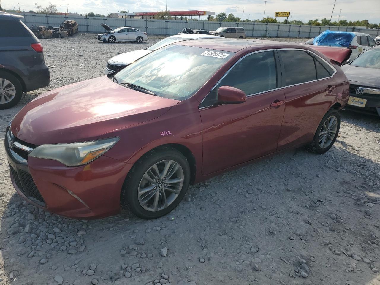 TOYOTA CAMRY LE