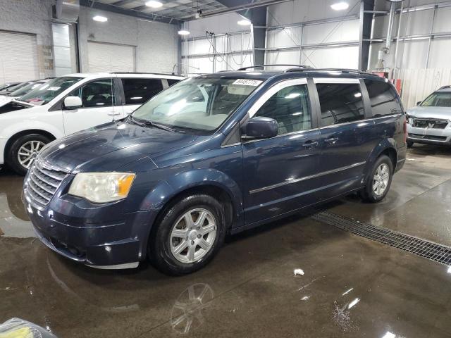 Global Auto Auctions: 2009 CHRYSLER TOWN & COU