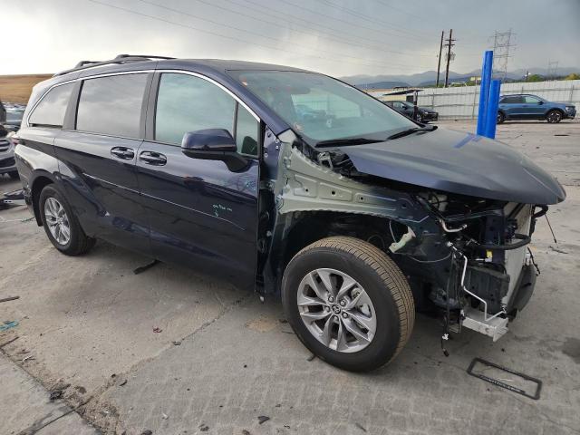 2025 TOYOTA SIENNA LE 5TDKRKEC7SS246654
