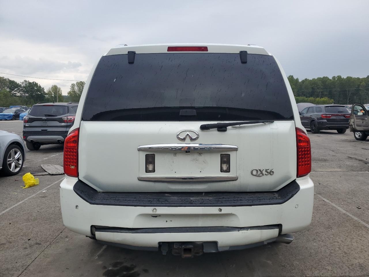 INFINITI QX56