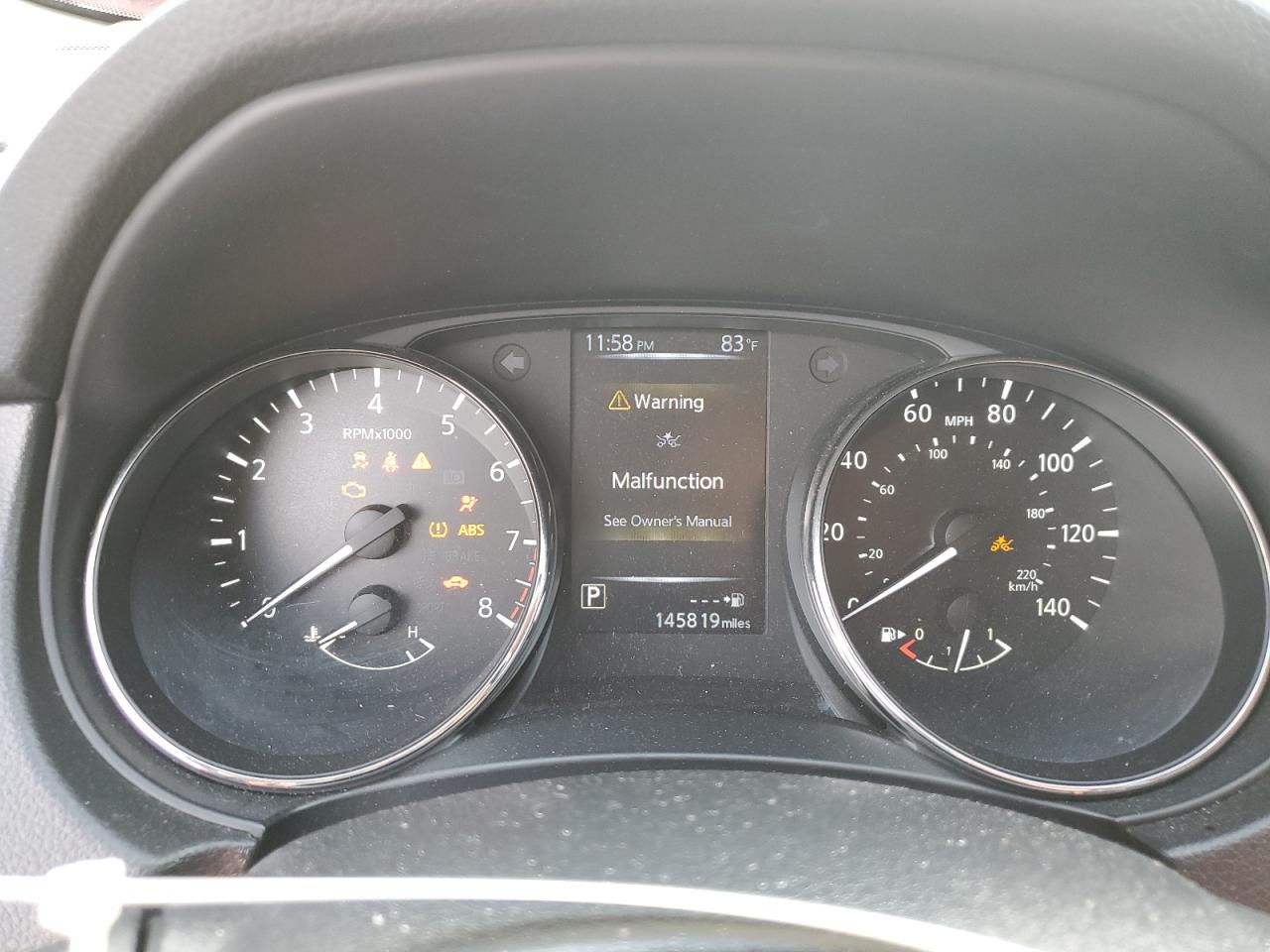 NISSAN ROGUE SPORT S