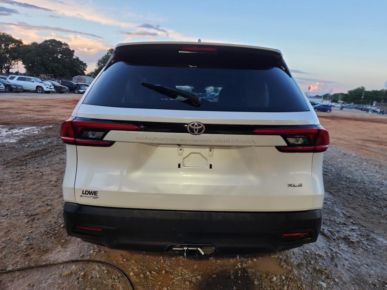 TOYOTA HIGHLANDER XLE