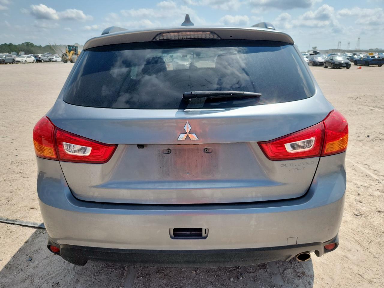 MITSUBISHI OUTLANDER SEL