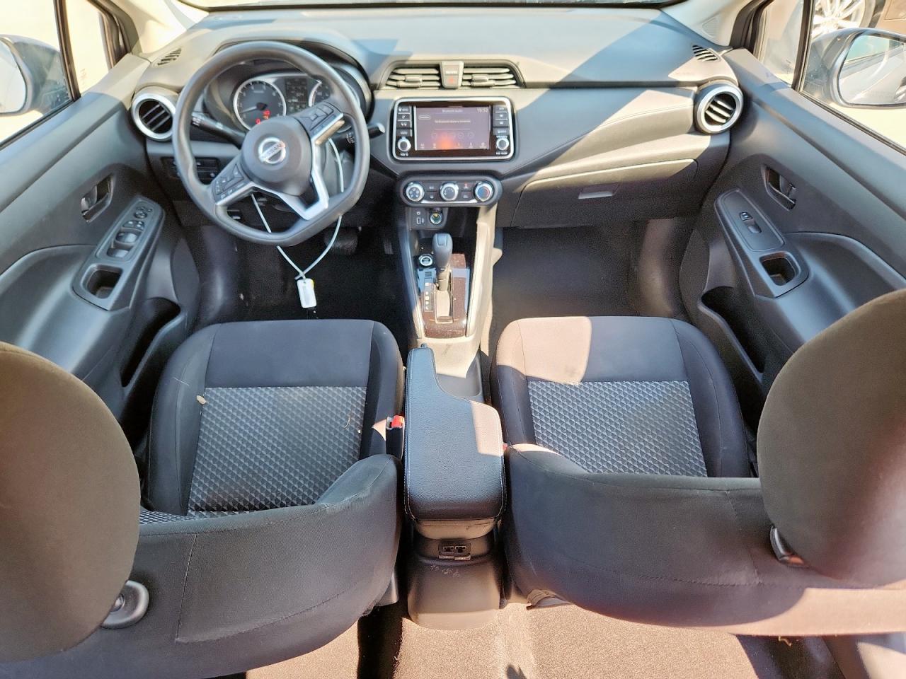 NISSAN VERSA S